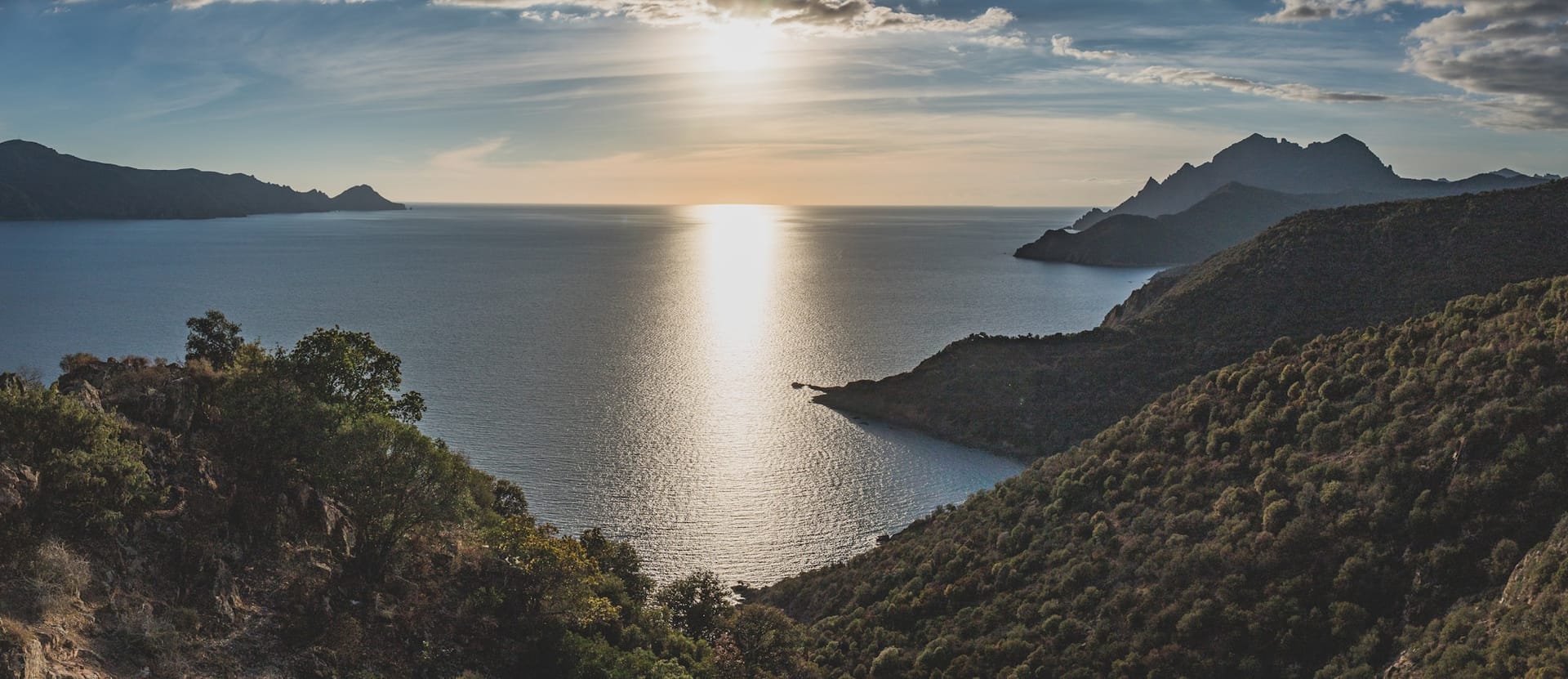 Littoral et reliefs de Corse